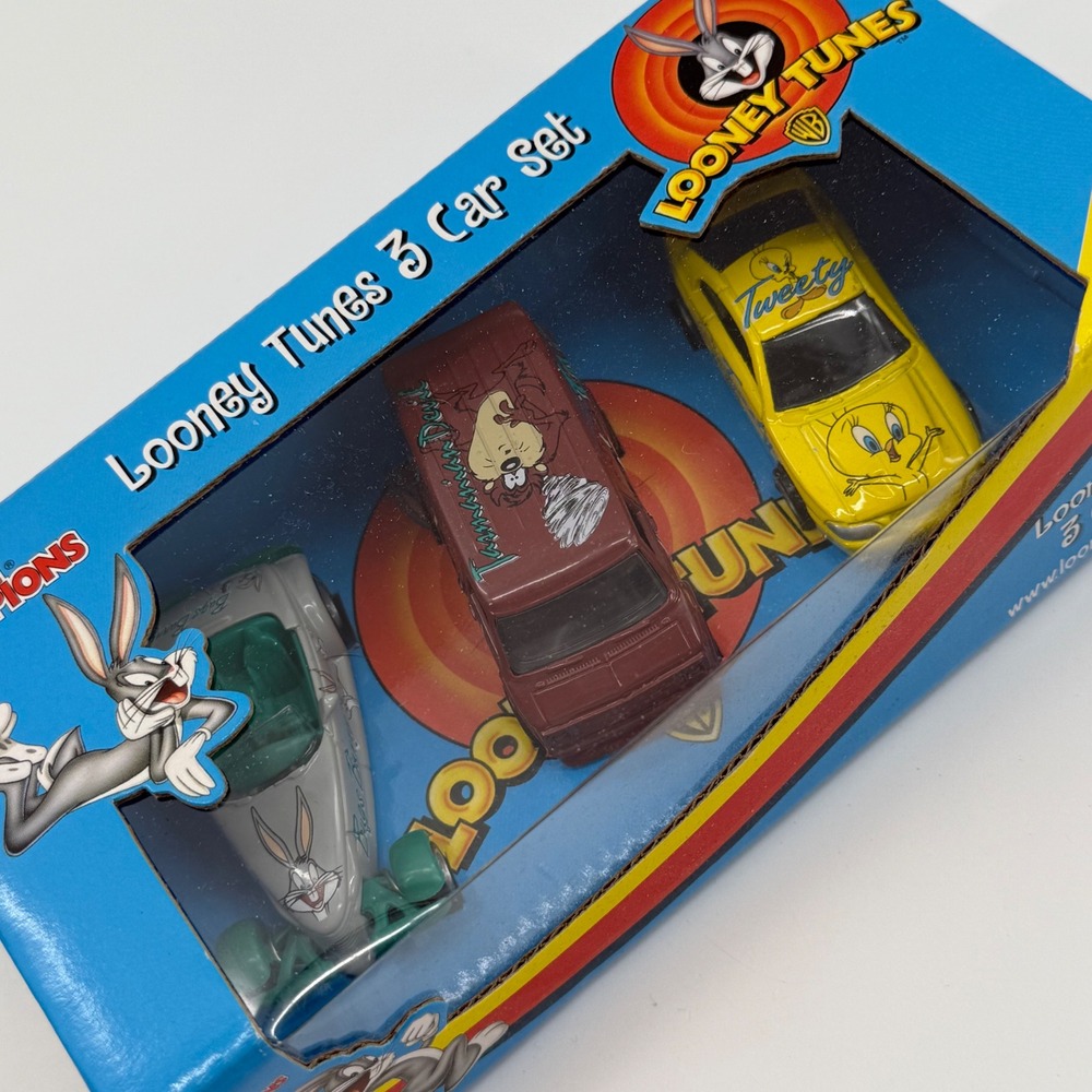 Vintage Racing Champion Looney Tunes 3 Car Set Bugs Bunny Tweety Taz Warner Bros